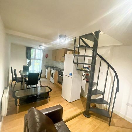 96 Uxbridge Road Apartments London Ngoại thất bức ảnh